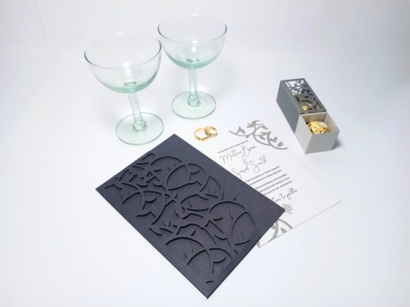 Reviewing the Vine Leaf Wedding Candy Box Set
